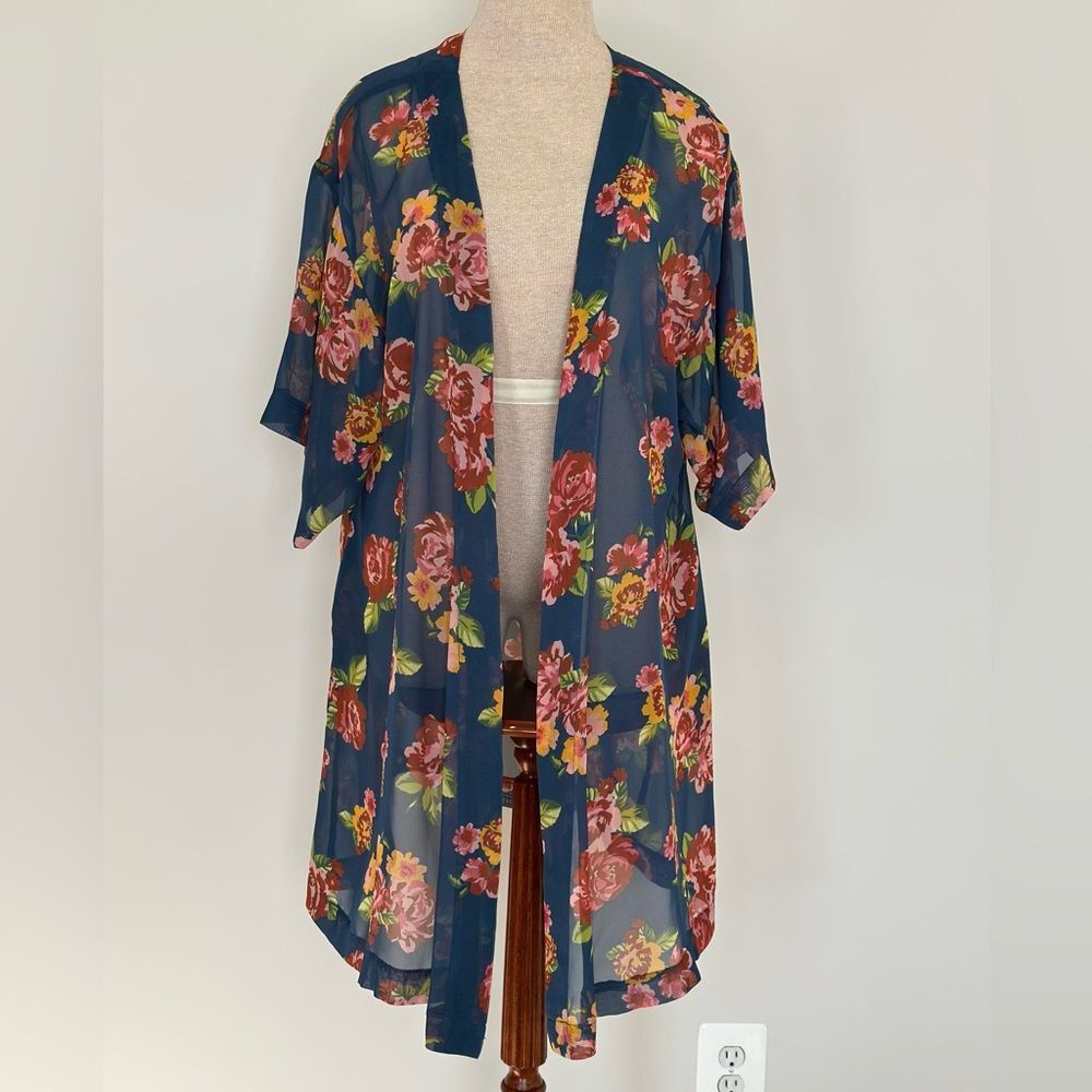 Matilda Jane Women's Watch the Sunrise Kimono Blue Floral Sheer Size XS/S NWT